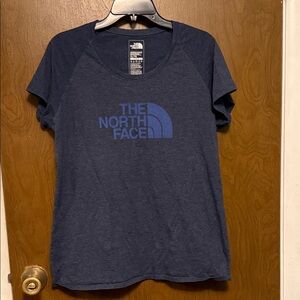 The North Face Women's Blue Short Sleeve Tee Size XL